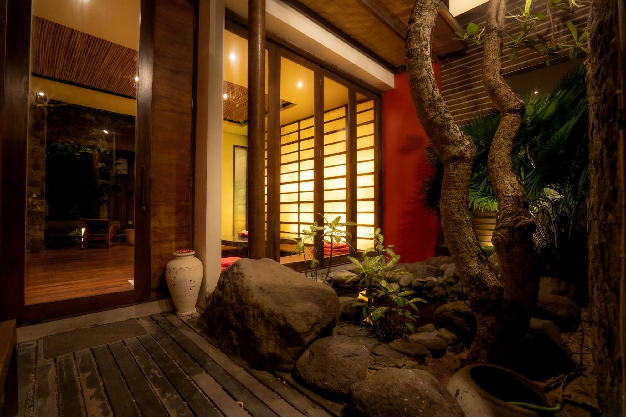 Villa Nara - Your Unique & Private Villa In Seminyak Petitenget Εξωτερικό φωτογραφία